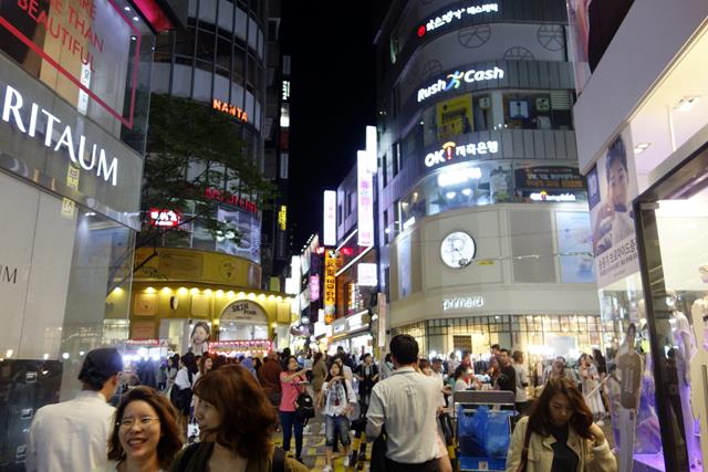 Things to do in Seoul | Best Cities | Seoul | Myeongdong (city district, shopping)